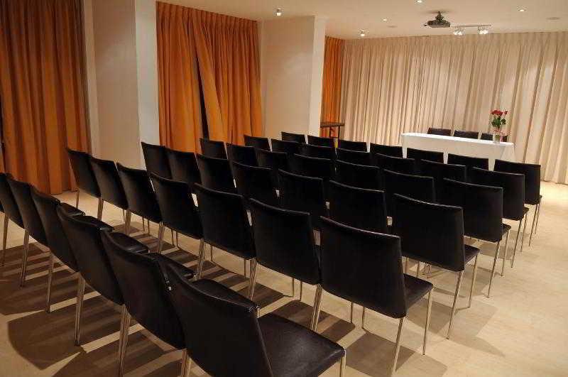 Regency Golf - Hotel Urbano Montevideo Bagian luar foto